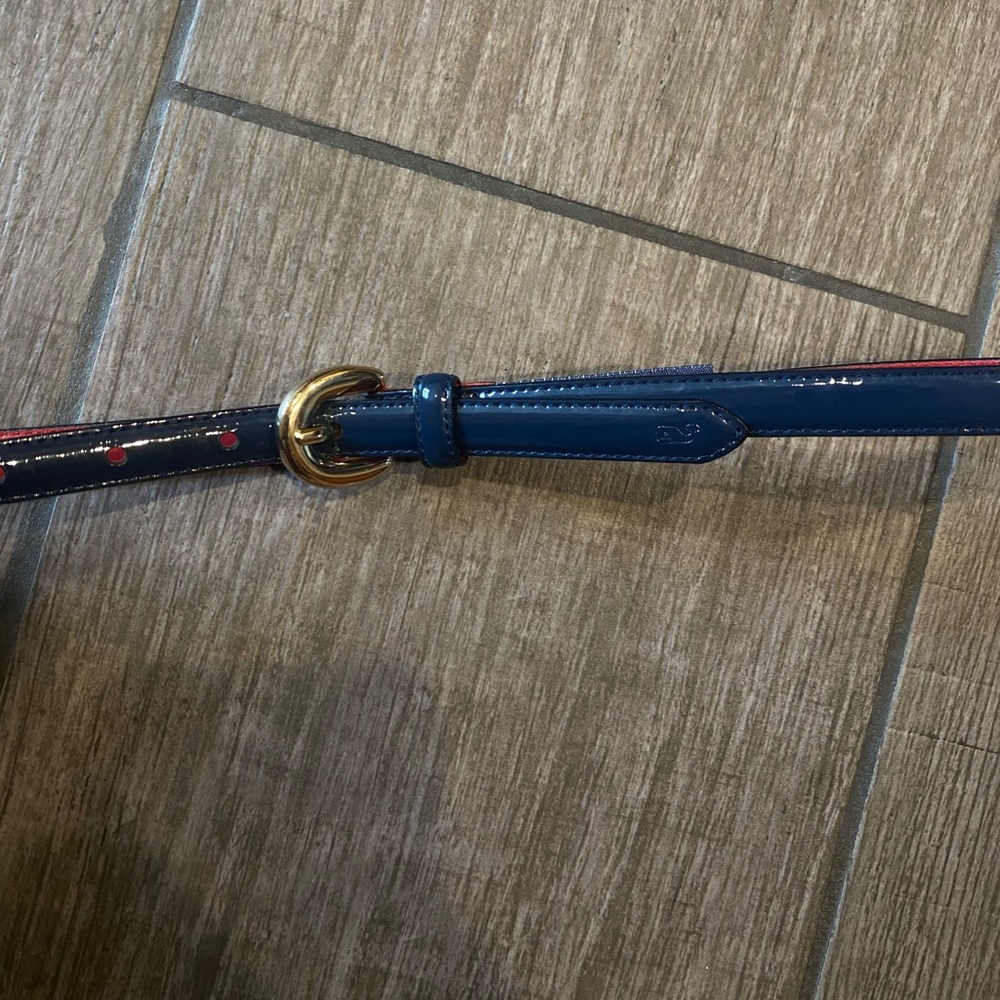 Vineyard Vines Navy Blue Skinny Leather Belt  💙❤️